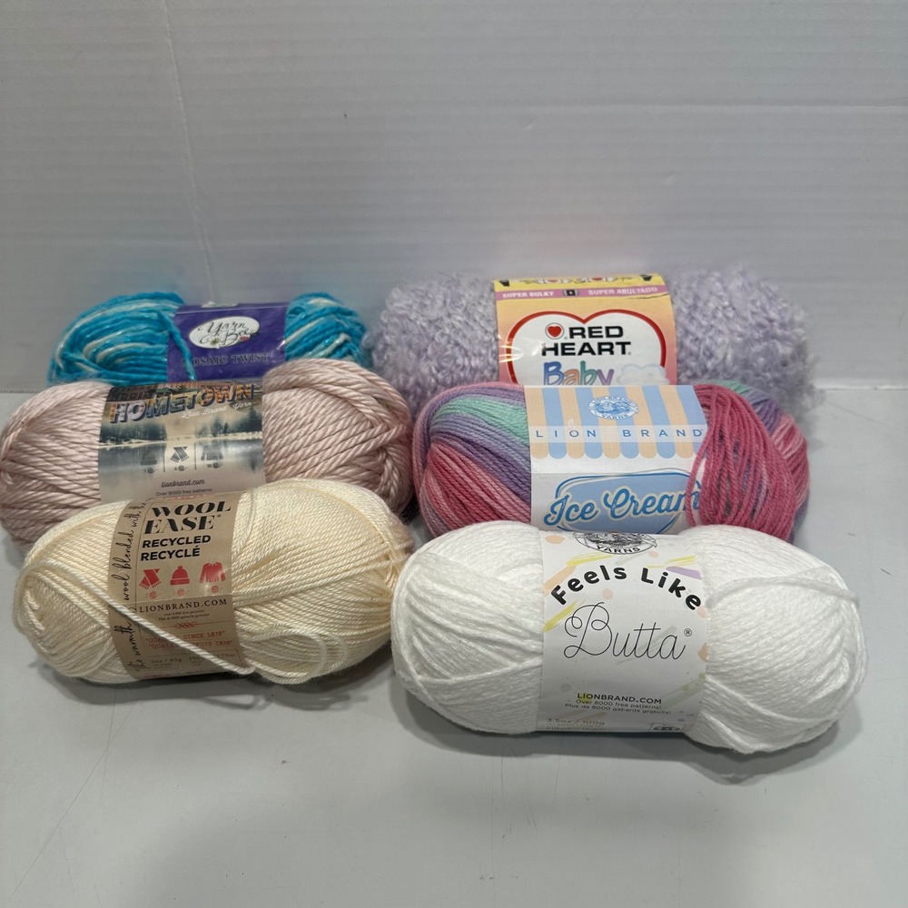 Lion Brand Red Heart Yarn Bee Mixed Yarn Lot 6 Skeins Wool-Ease Ice Cream Butta